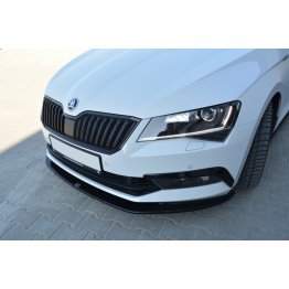 Накладка сплиттер на передний бампер на Skoda Superb III